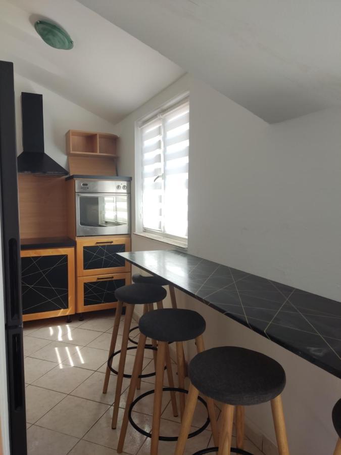 Apartments Villa Dalmatina Vodice Eksteriør bilde